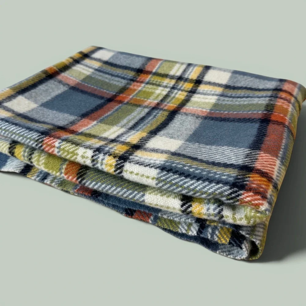 Pendleton Home Collection 100% Wool Plaid Throw Blanket Fringe Made USA 53x66